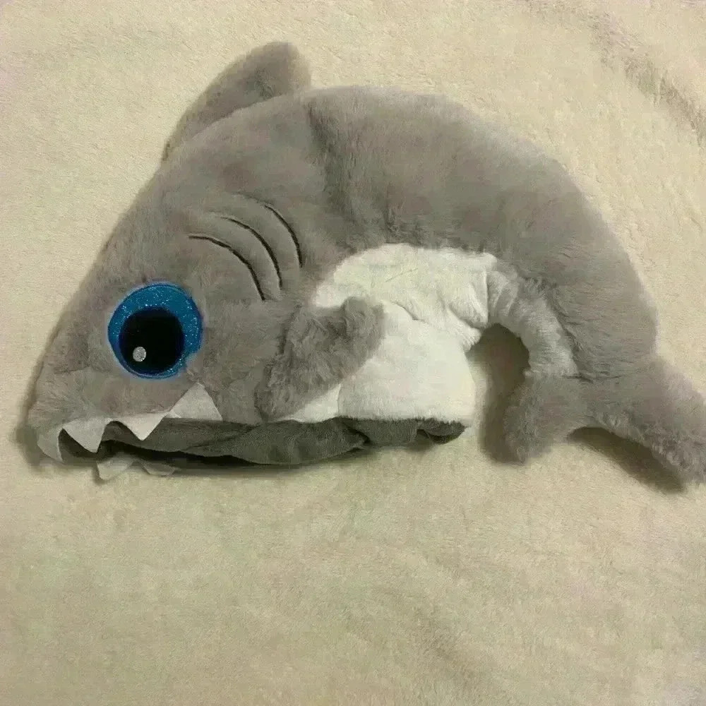 Shark hat in gray white blue & black very soft. NWOT Could used for a snuggly
